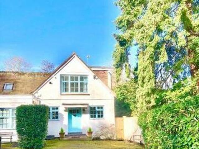 House for rent in Ascot