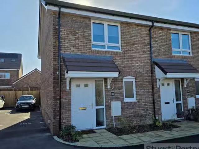 House for rent in Perryfields, West Sussex