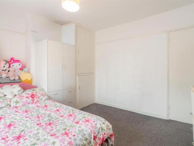 Farm for rent in Kingsditch, Golden Valley