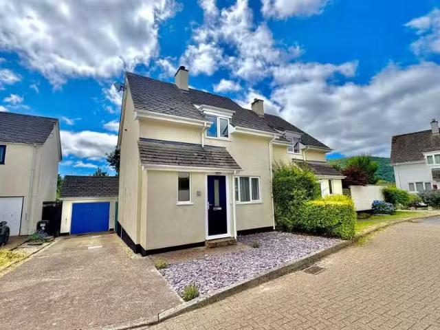 House for rent in Kent