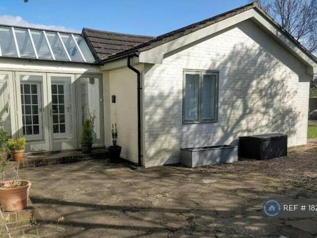 House for rent in Lyons, Greater London