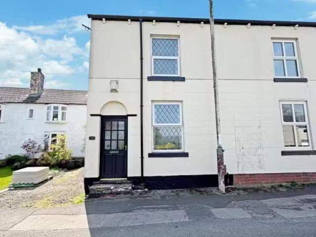 House for rent in Westhoughton, Lee Bank