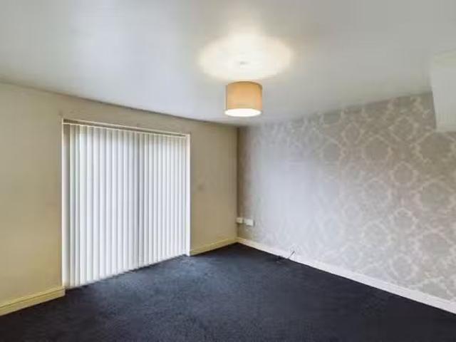 House for rent in Buttershaw, West Yorkshire