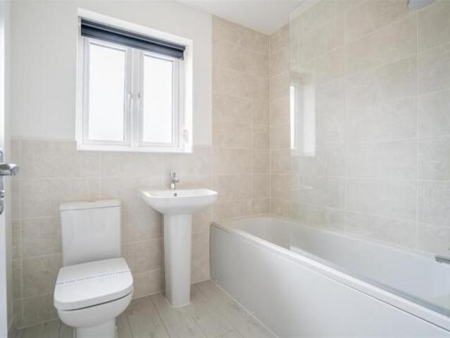 Farm for rent in Fulford, York