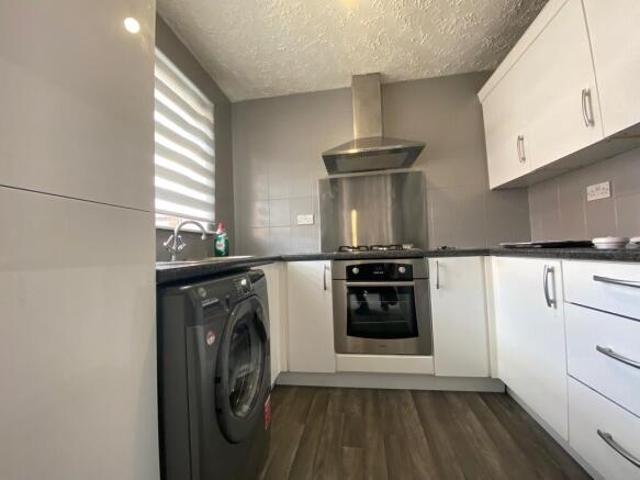 Farm for rent in Shettleston, Glasgow
