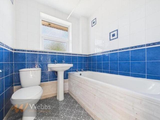 Farm for rent in Willenhall, West Midlands