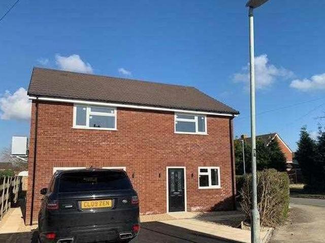 House for rent in Lyons, Greater London
