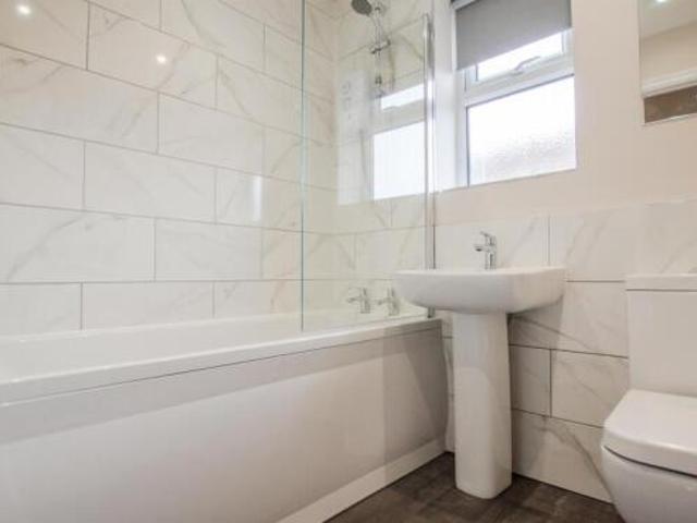 Farm for rent in Rawcliffe, York