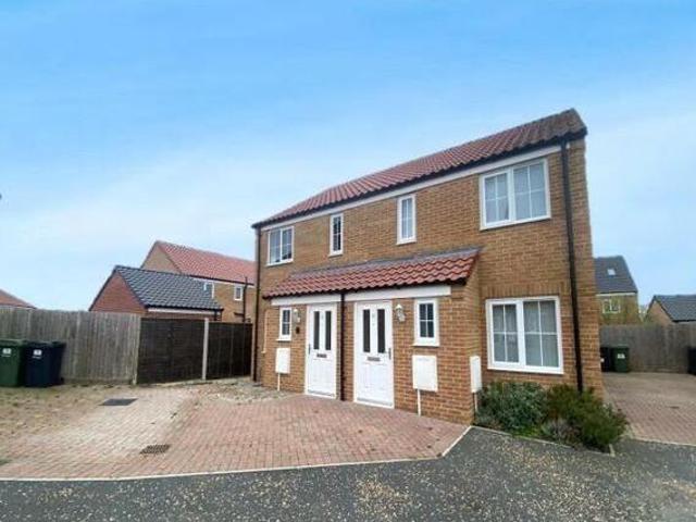 House for rent in Lyons, Greater London