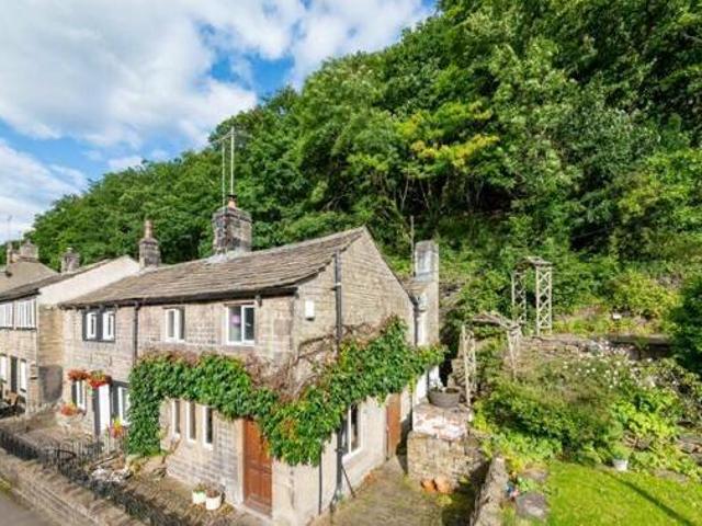 House for rent in Huddersfield, West Yorkshire