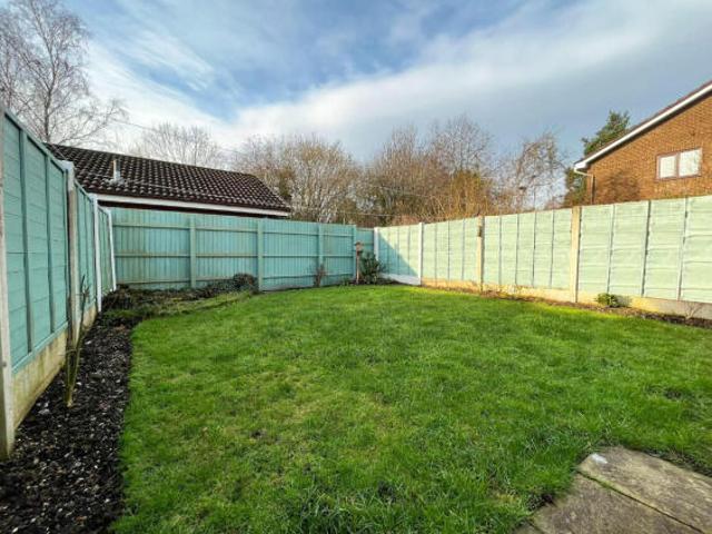 Farm for rent in Dutton, Cheshire