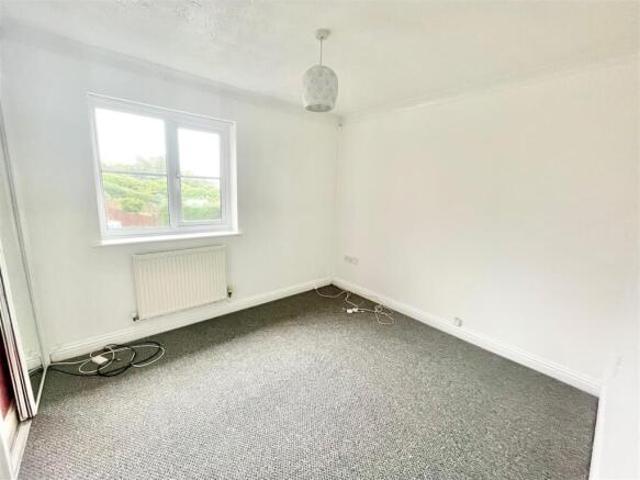 Farm for rent in Mount Wise