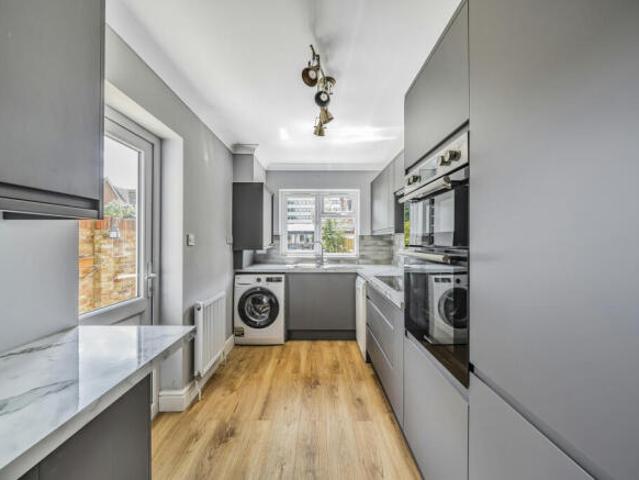 Farm for rent in Guildford, Surrey