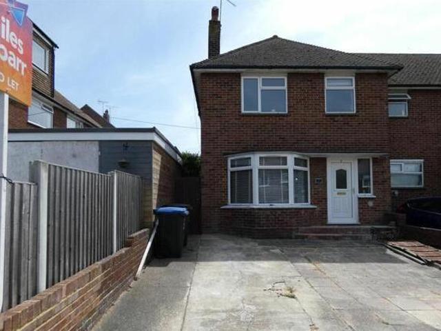 House for rent in Millmead, Acol
