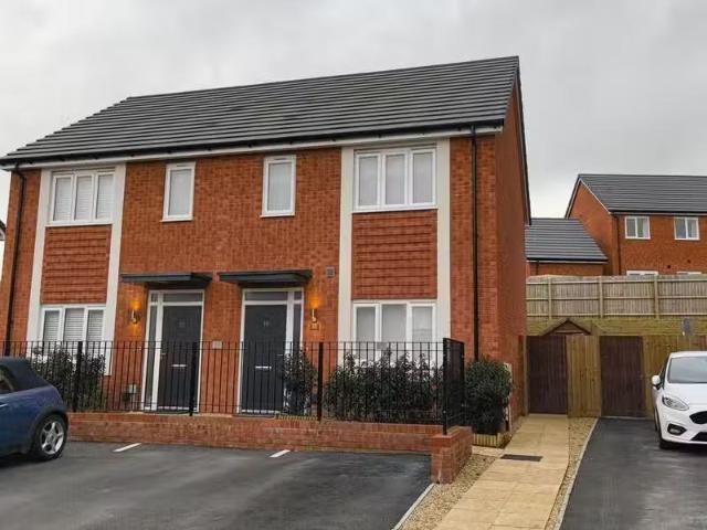 House for rent in Locking Parklands, Locking