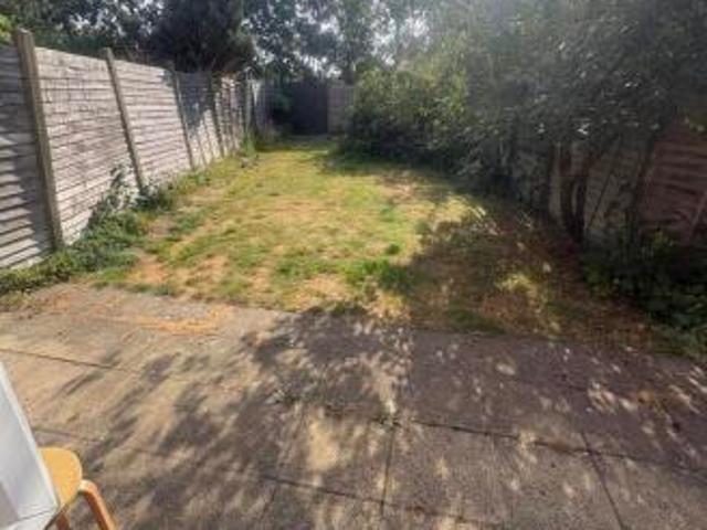Farm for rent in Cat Hill