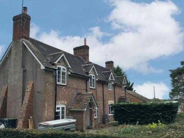 House for rent in Lyons, Greater London