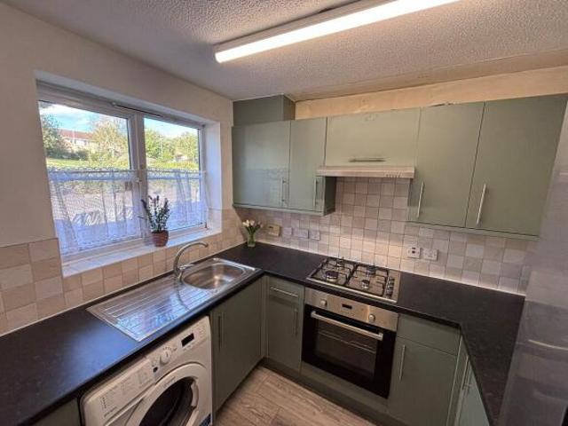Farm for rent in Osmondthorpe, Leeds