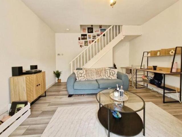 Farm for rent in Farsley, West Yorkshire