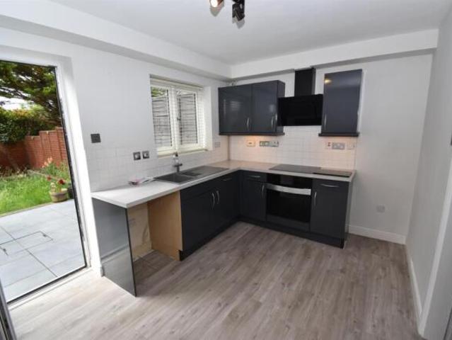 Farm for rent in Sydenham, Green Close
