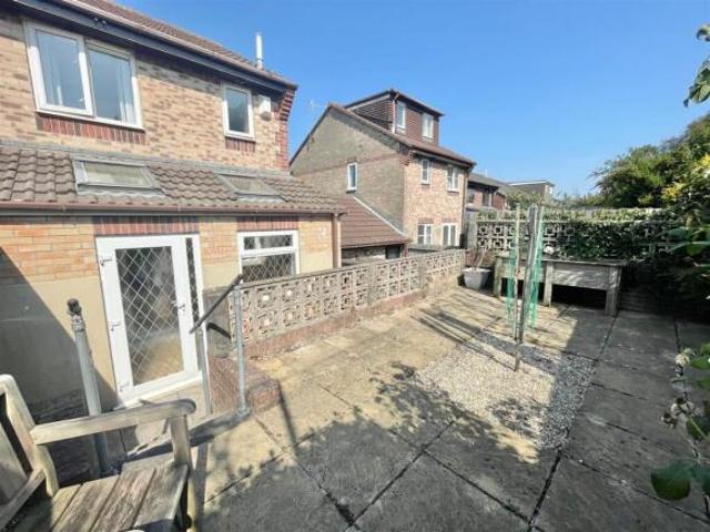 Farm for rent in Mount Wise