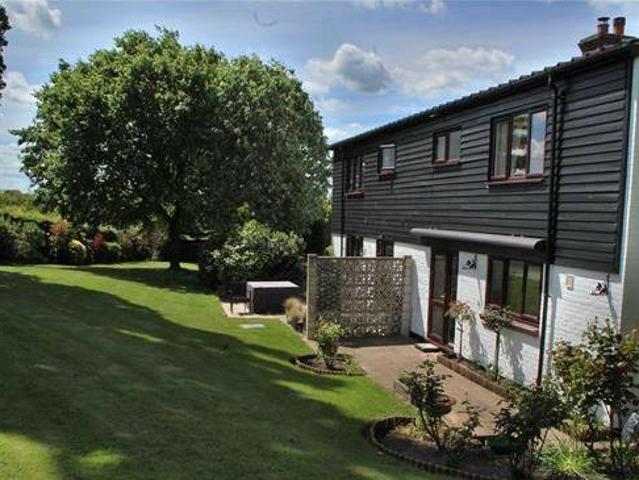 House for rent in Red Hill, Surrey