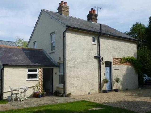 House for rent in Red Hill, Surrey