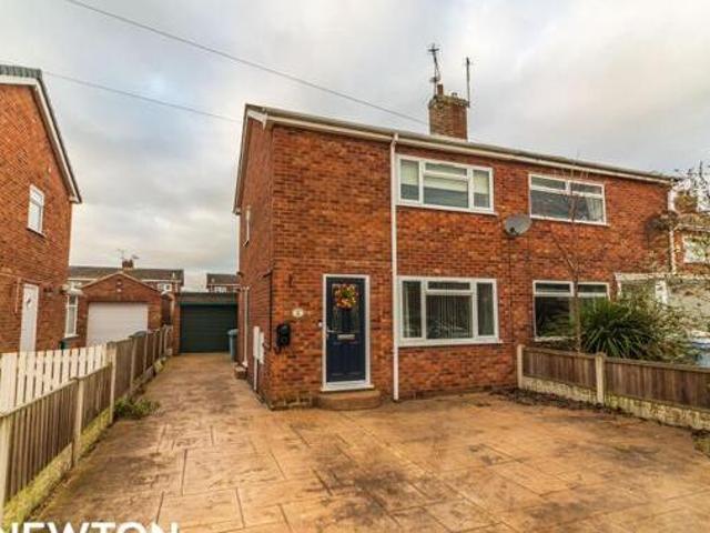 House for rent in Hallcroft, Costhorpe