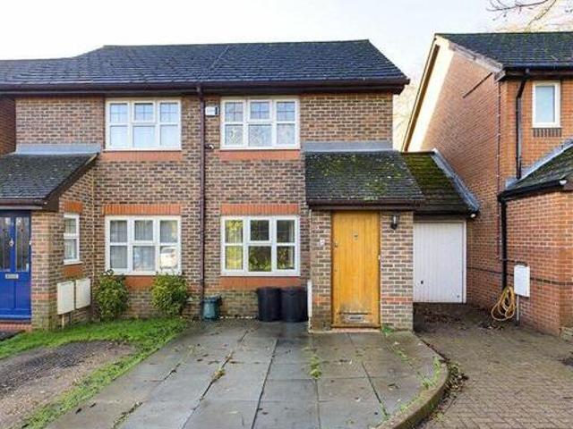 House for rent in Ruislip, Greater London