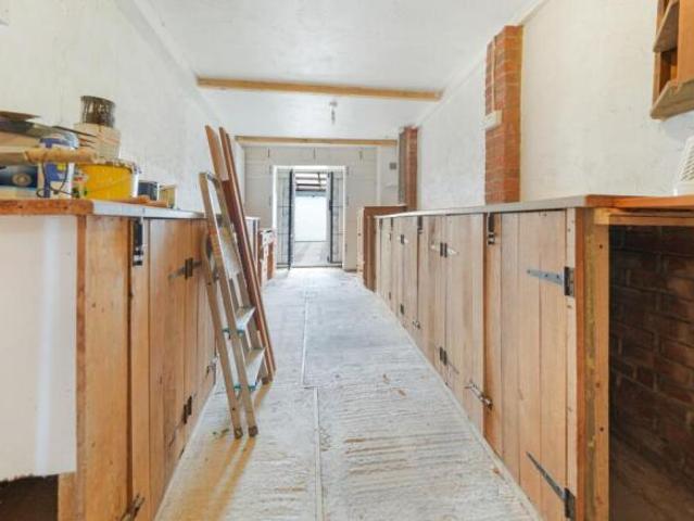 Farm for rent in Oad Street, Kent