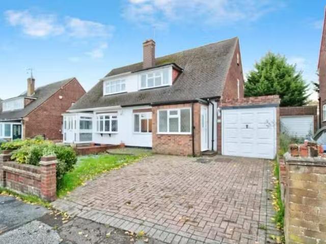 House for rent in Brook Street, Navestock Side