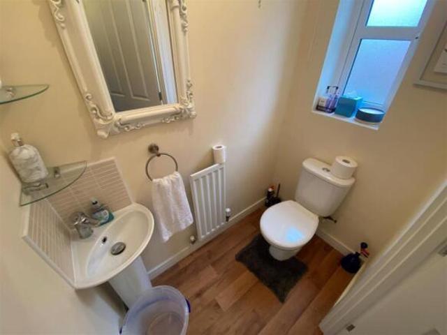 Farm for rent in Stoke-on-Trent