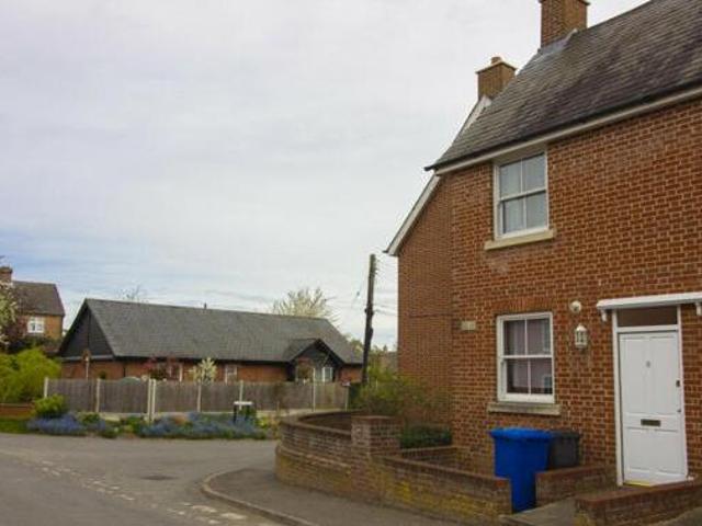 House for rent in Chelmondiston, Suffolk