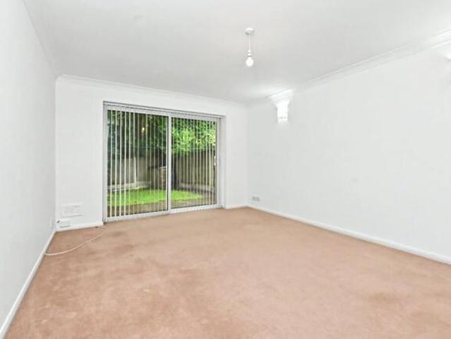 Farm for rent in Stoke-on-Trent