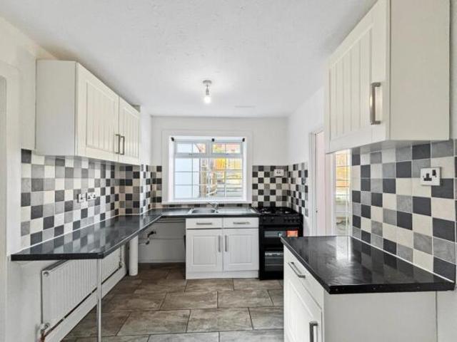Farm for rent in Farnley, Leeds