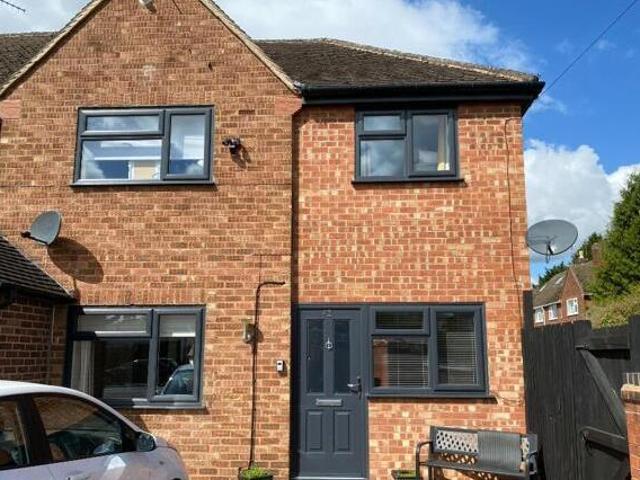 House for rent in Green Close, Warwickshire