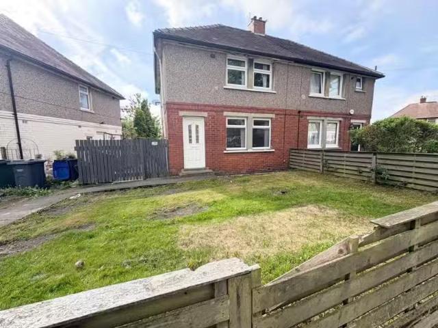 House for rent in Wrose, West Yorkshire
