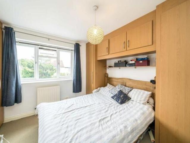 Farm for rent in Isleworth, Greater London