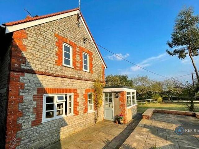 House for rent in Lyons, Greater London