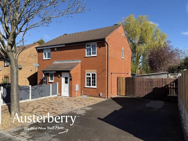 House for sale in Fenton, Stoke-on-Trent