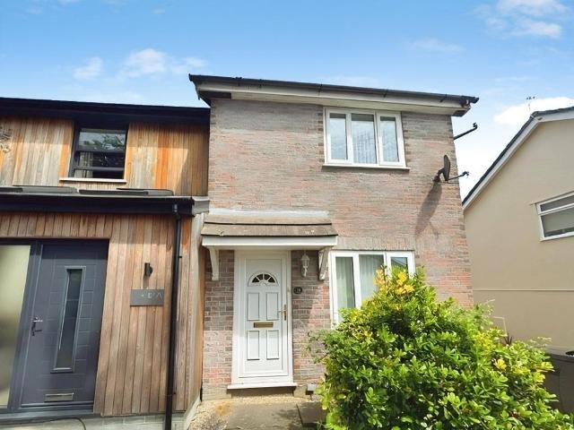 House for sale in Llangennech, Wales
