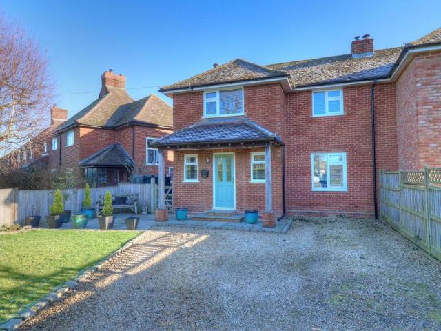 House for sale in Stokenchurch, Buckinghamshire