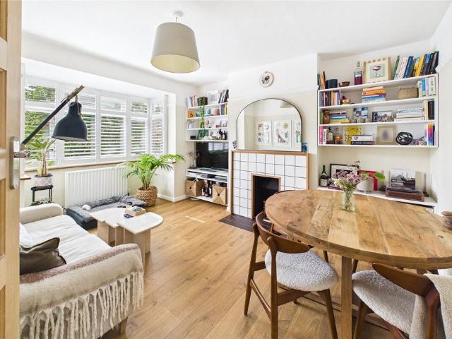 House for sale in Streatham Hill, Greater London