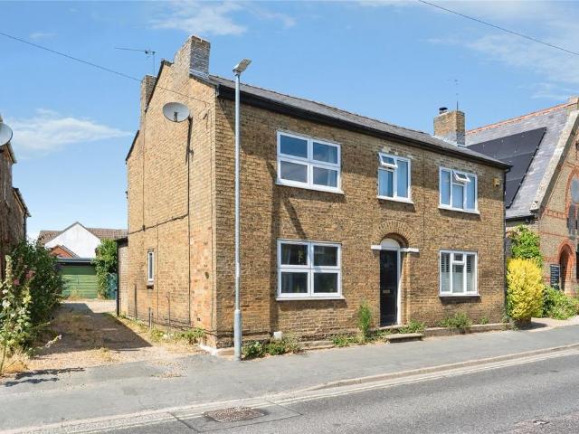 House for sale in Arrington, Cambridgeshire