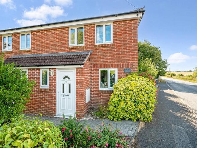 House for sale in Barton Stacey, Hampshire