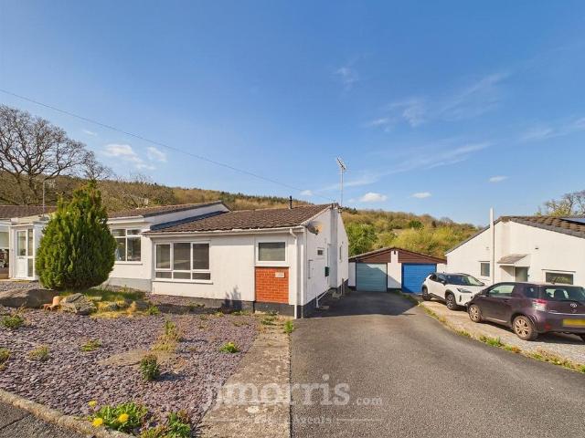 House for sale in St Dogmaels, Wales