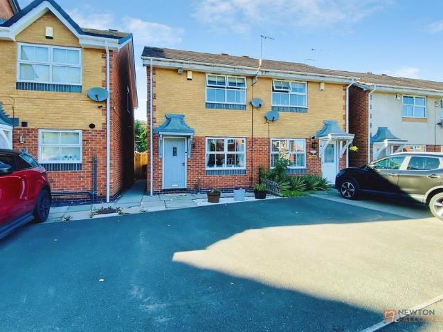 House for sale in Kirby Frith, Leicester