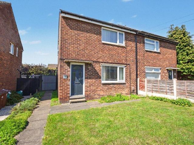 House for sale in Pinders Heath, West Yorkshire