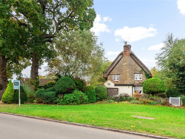 House for sale in Bedford