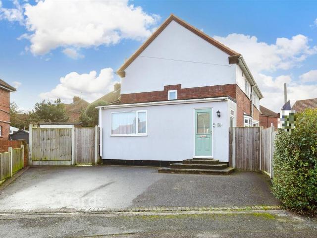 House for sale in Mill Hill, Ash